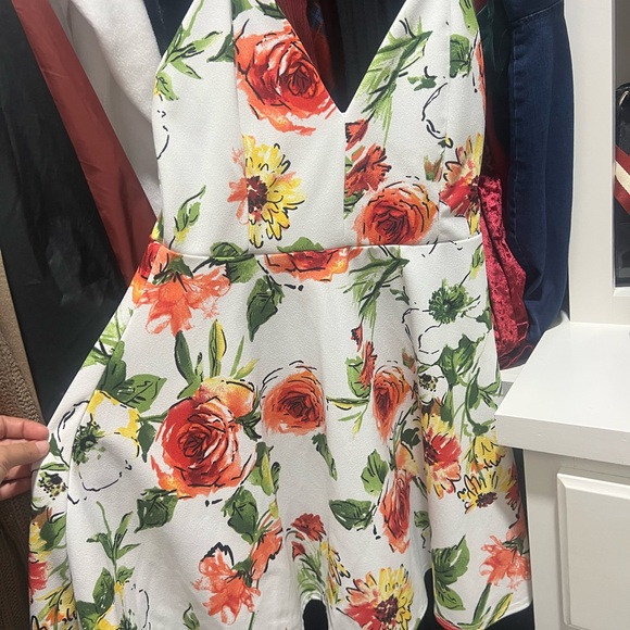 Dresses & Skirts - Floral White Spaghetti-Strap Dress - White Floral